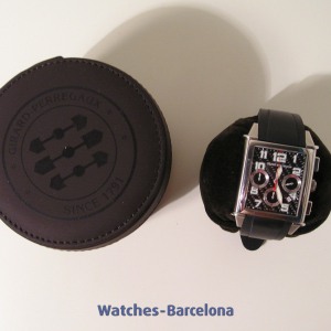 GIRARD PERREGAUX Vintage 1945 XXL