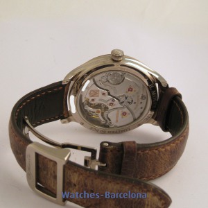 H.MOSER & CIE Endeavour Perpetual Calendar